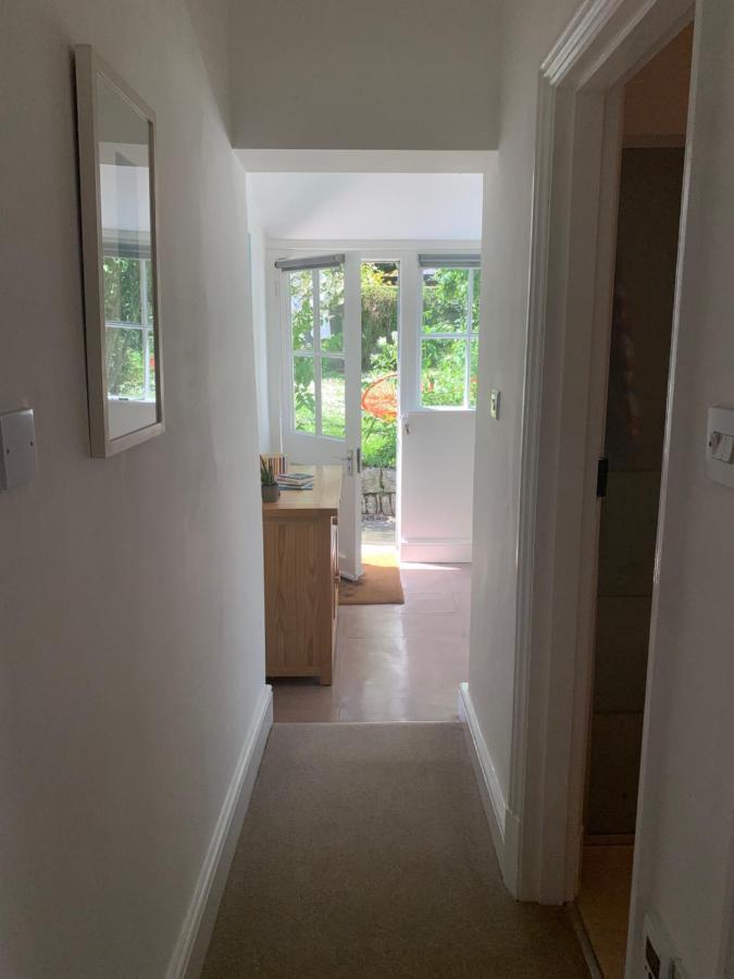 Puffin. Comfortable Annexe Central 팰머스 외부 사진